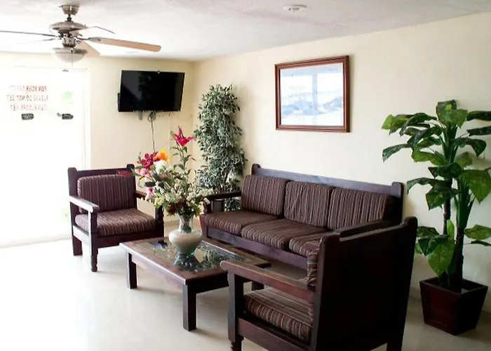 Barracuda Hotel 3*